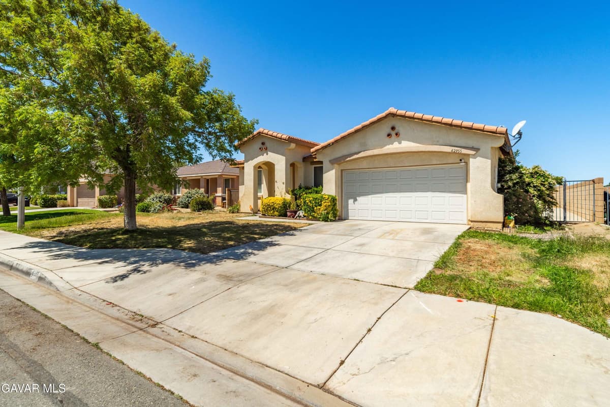 42955 Carpenter Drive — photo 3