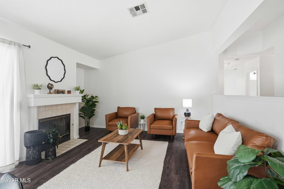 5854 Madrid Court — photo 4