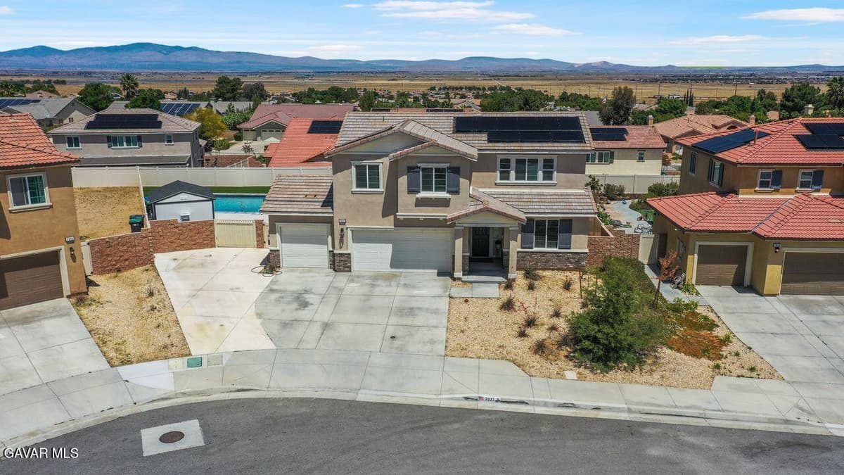 7027 Kristina Court