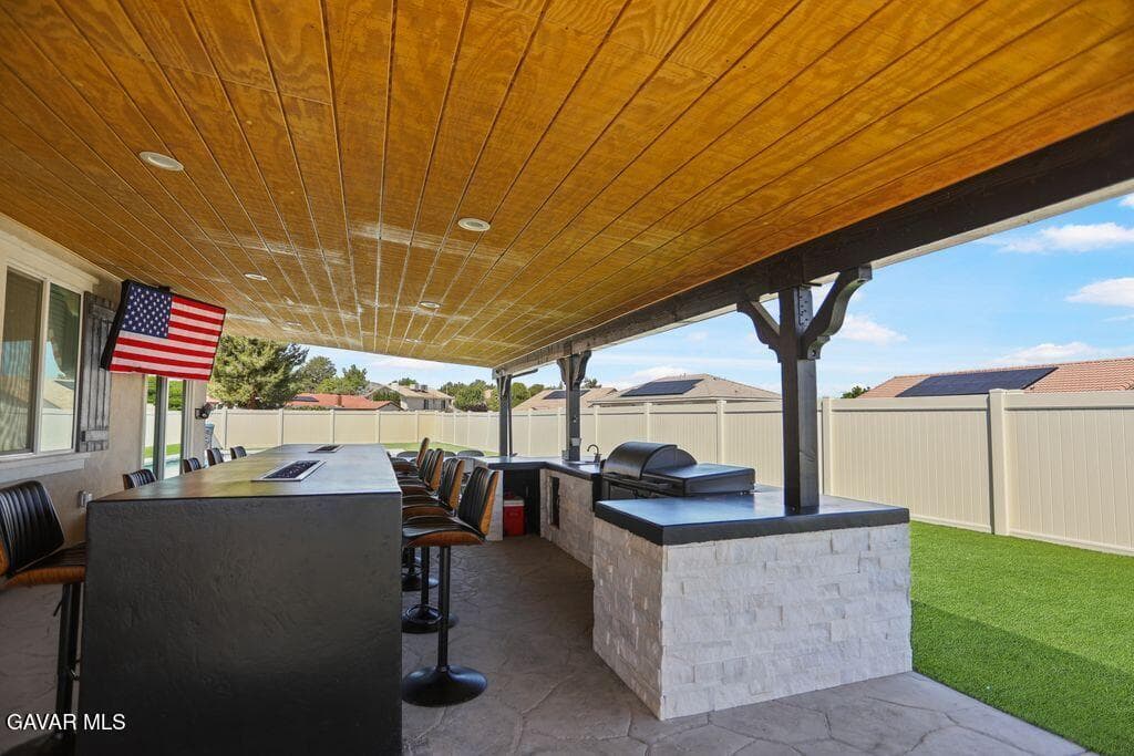 7027 Kristina Court — photo 6
