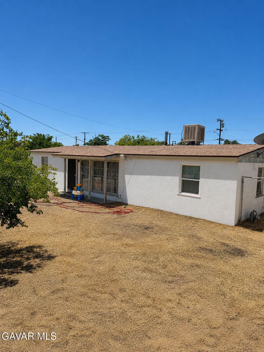 1118 W P14 — photo 3