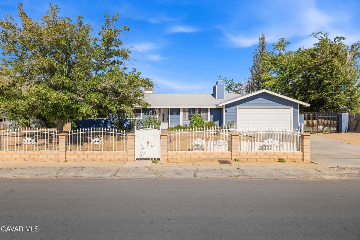 40954 E 168th Street