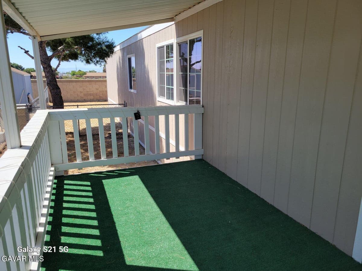 3303 Sierra Highway — photo 4
