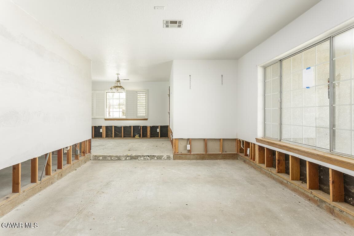 8718 W Avenue D12 — photo 6