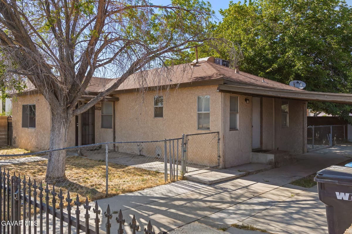 947 W Oldfield Street — photo 3