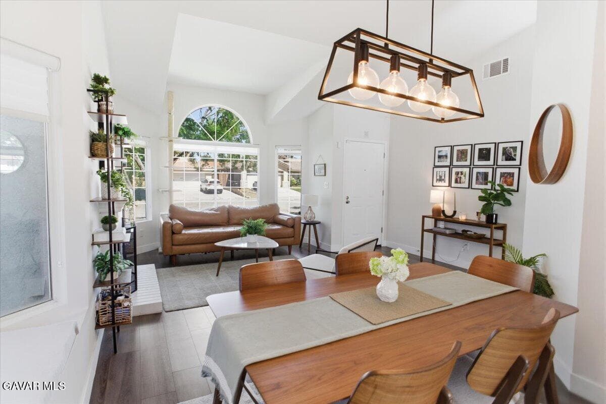 37115 Zinnia Street — photo 5