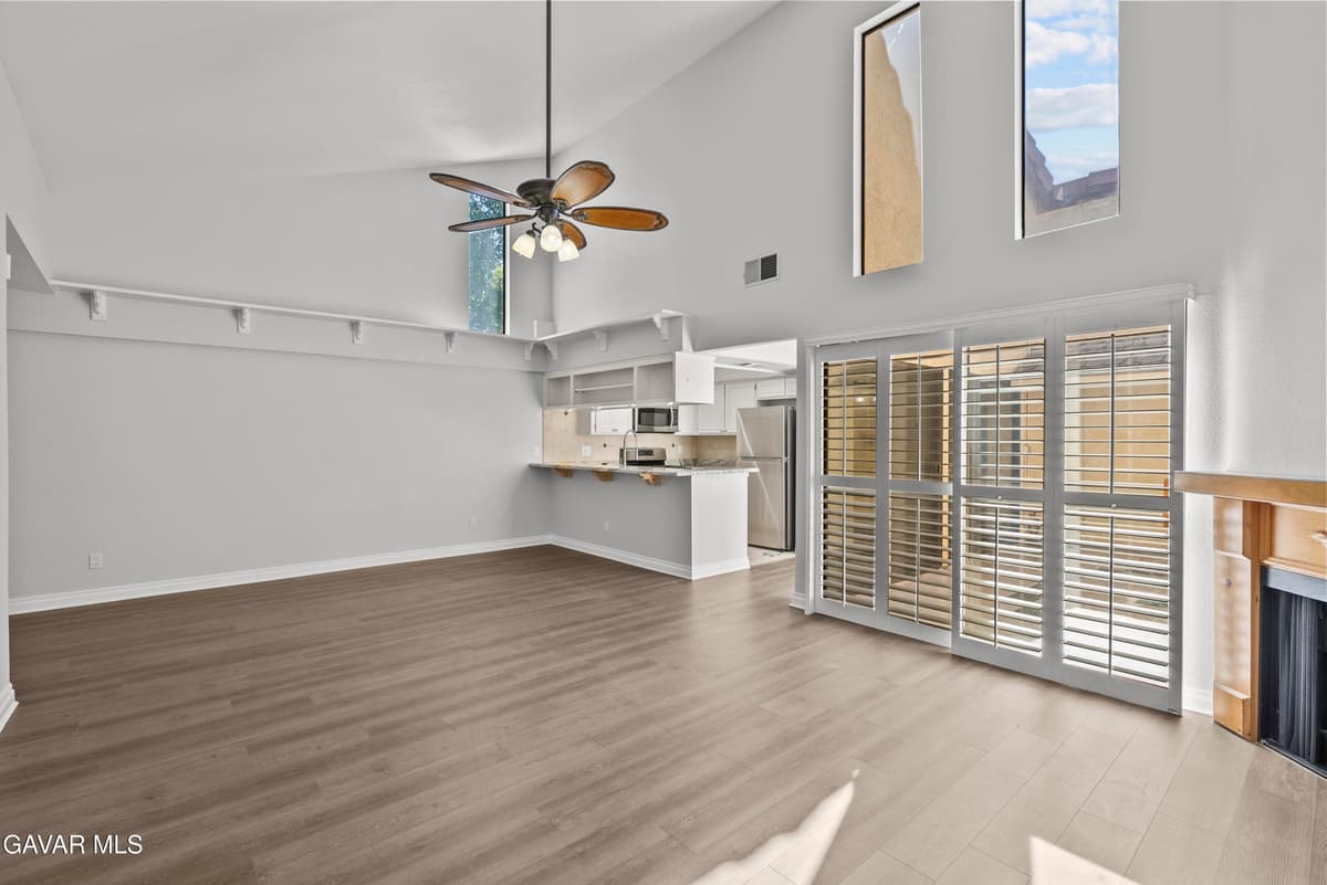 43334 W 32nd Street — photo 8
