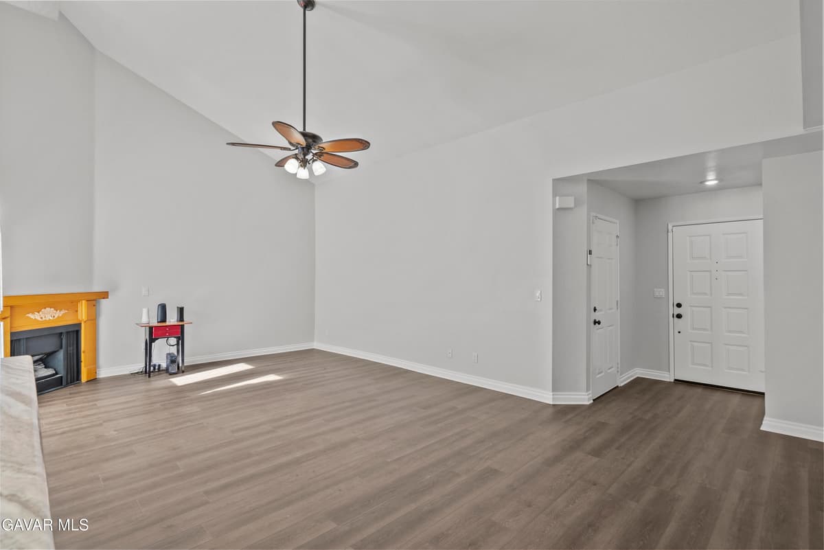 43334 W 32nd Street — photo 6