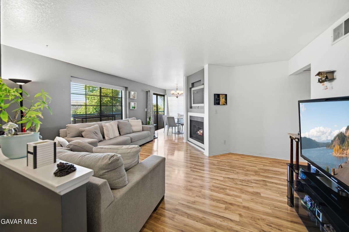 Property photo — photo 4