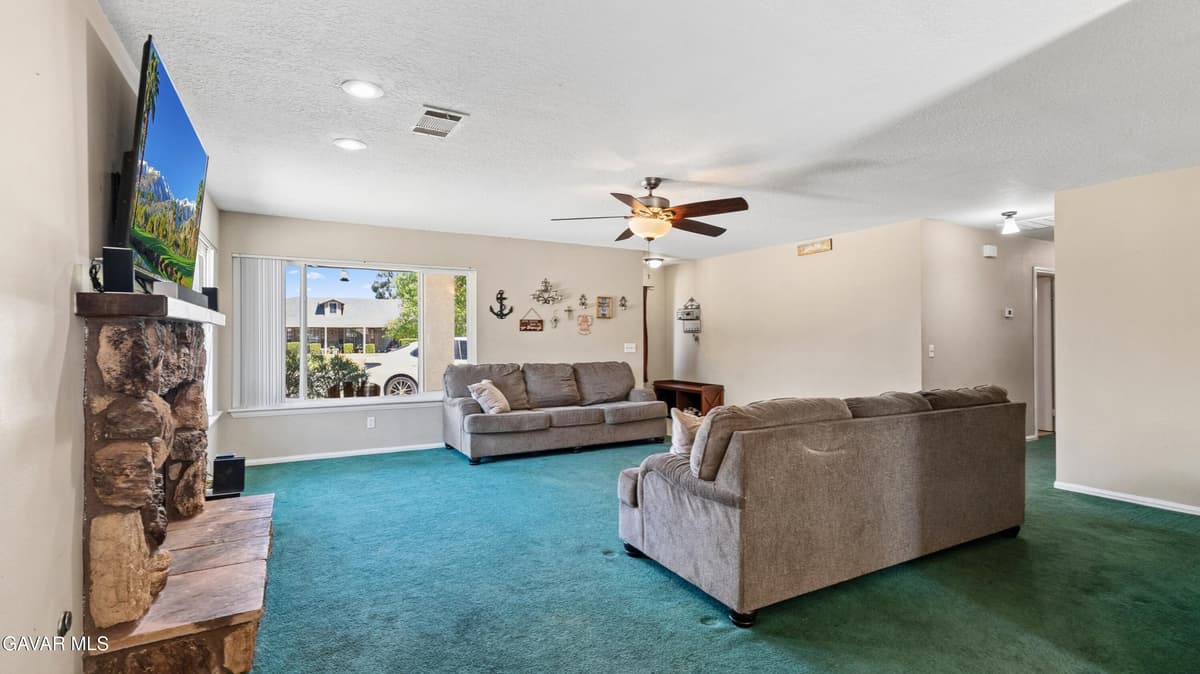 37819 Noble Court — photo 4