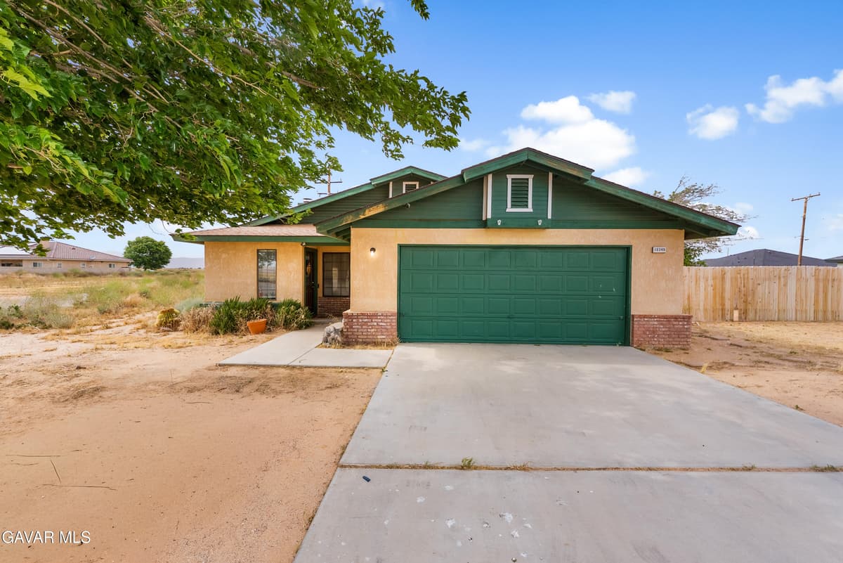 10349 Redwood Boulevard — photo 3