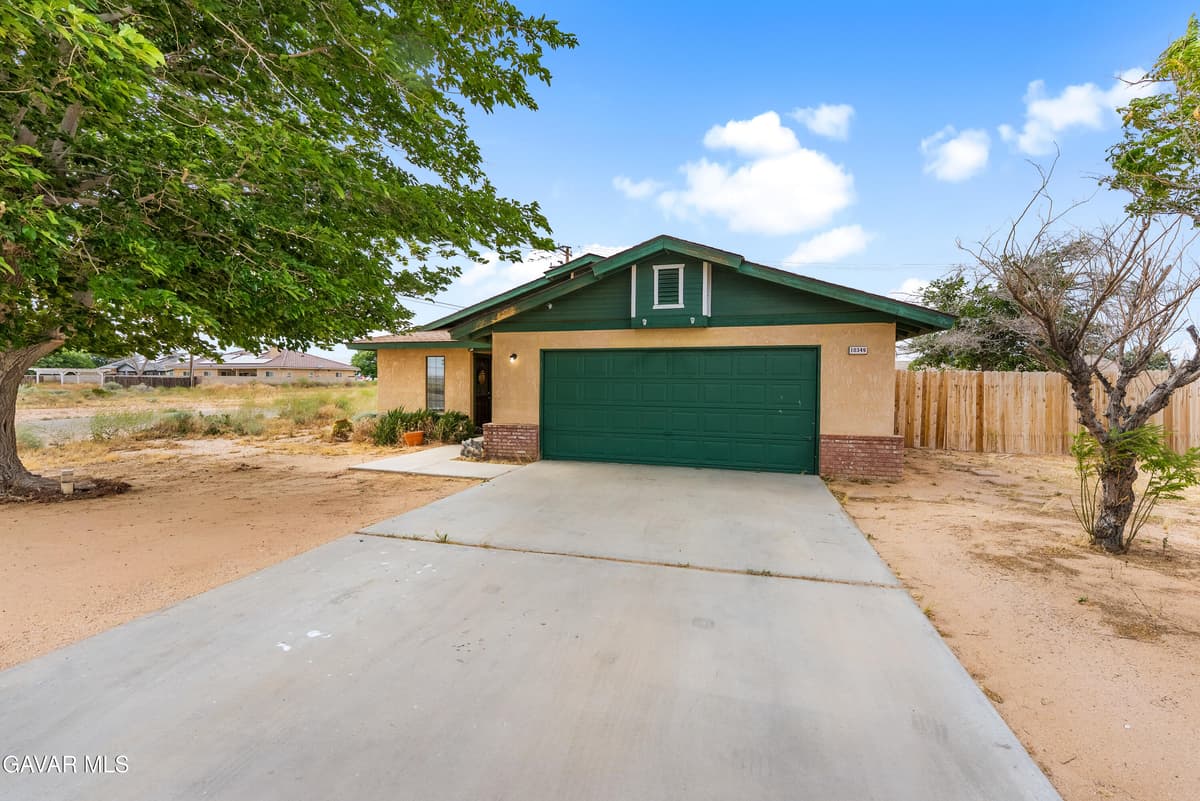 10349 Redwood Boulevard — photo 4