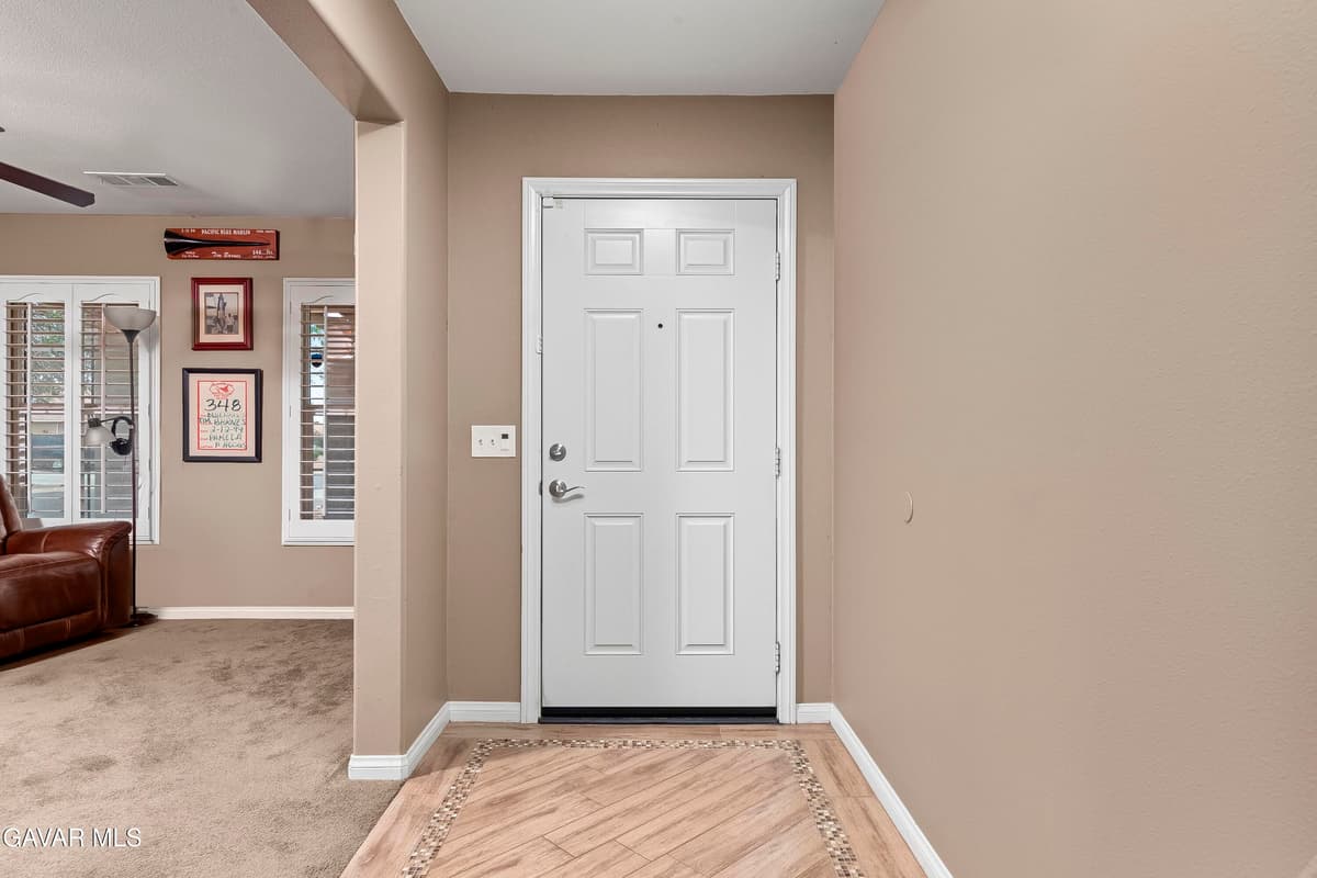 1718 Kaylyn Street — photo 3