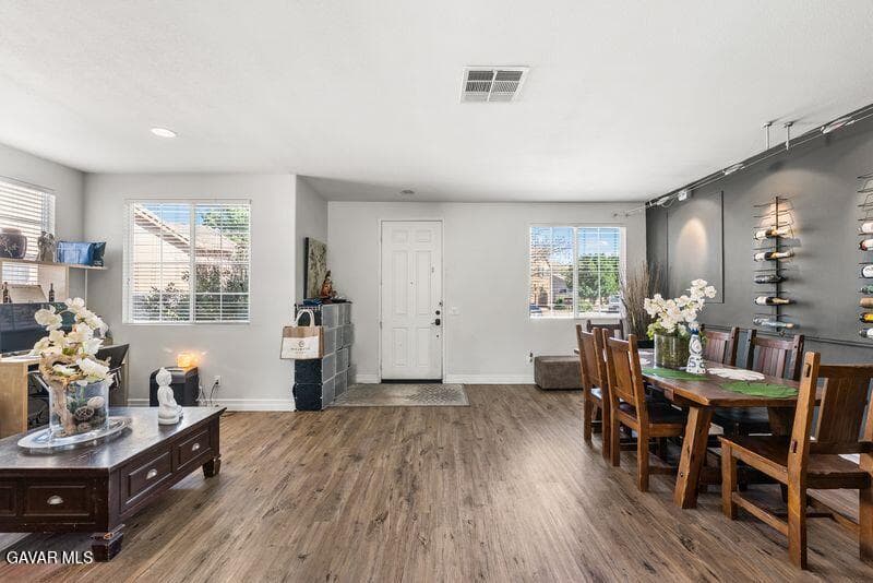 2415 Foxtail Drive — photo 6