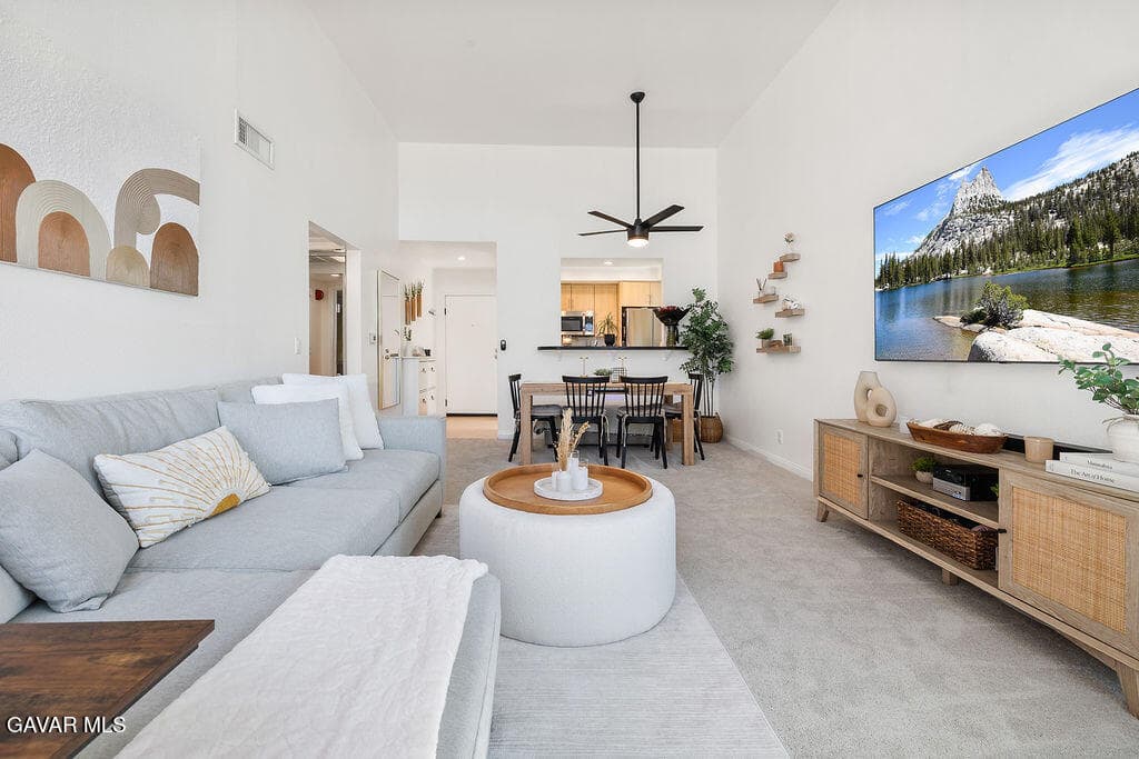 7826 Topanga Canyon Boulevard — photo 2