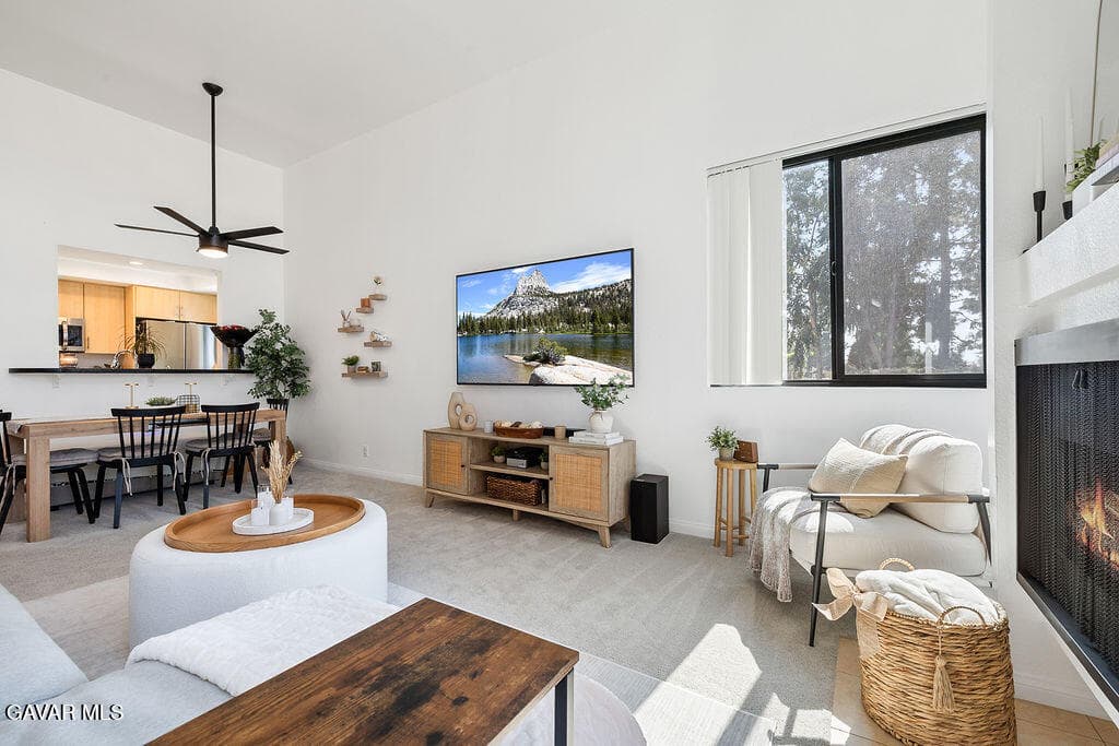 7826 Topanga Canyon Boulevard — photo 5