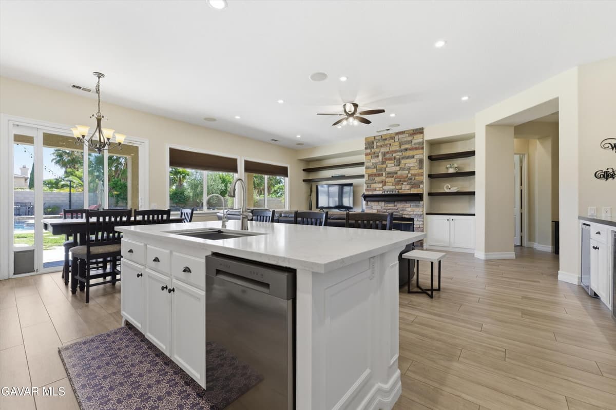 41809 Firenze Street — photo 7