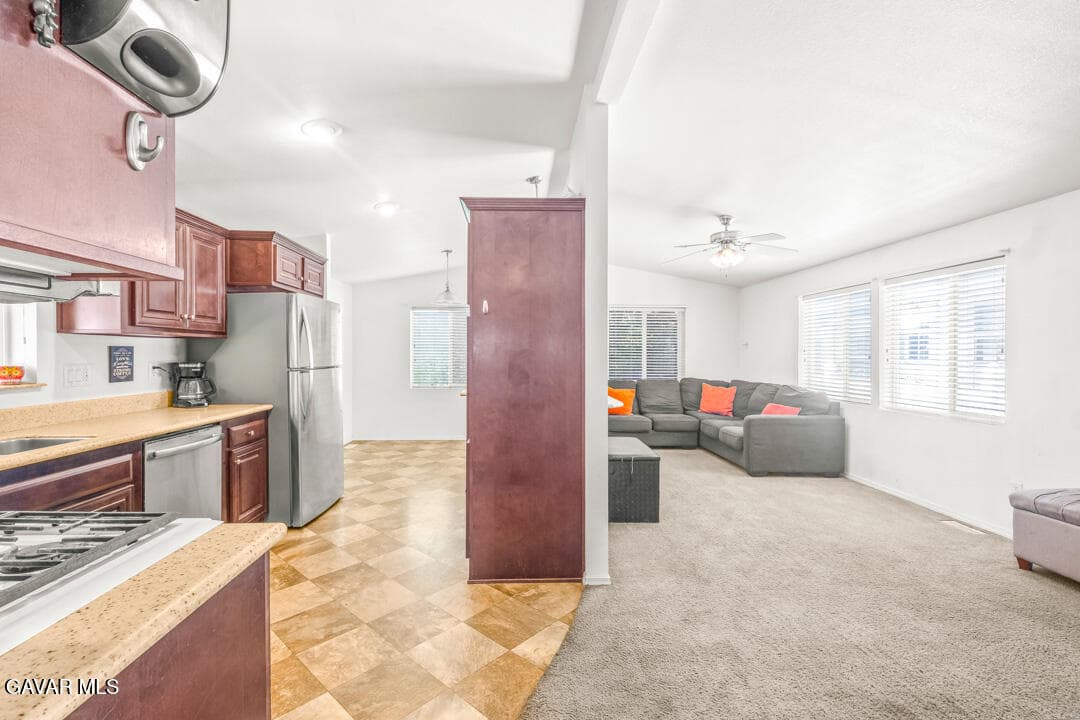 18145 Soledad Canyon — photo 8