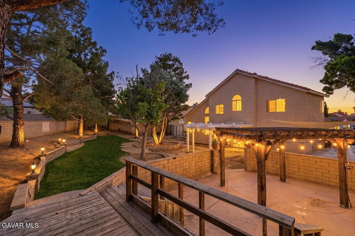 3020 Willowbrook Avenue — photo 3