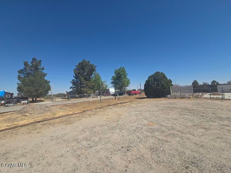 900 Fristad Street — photo 8
