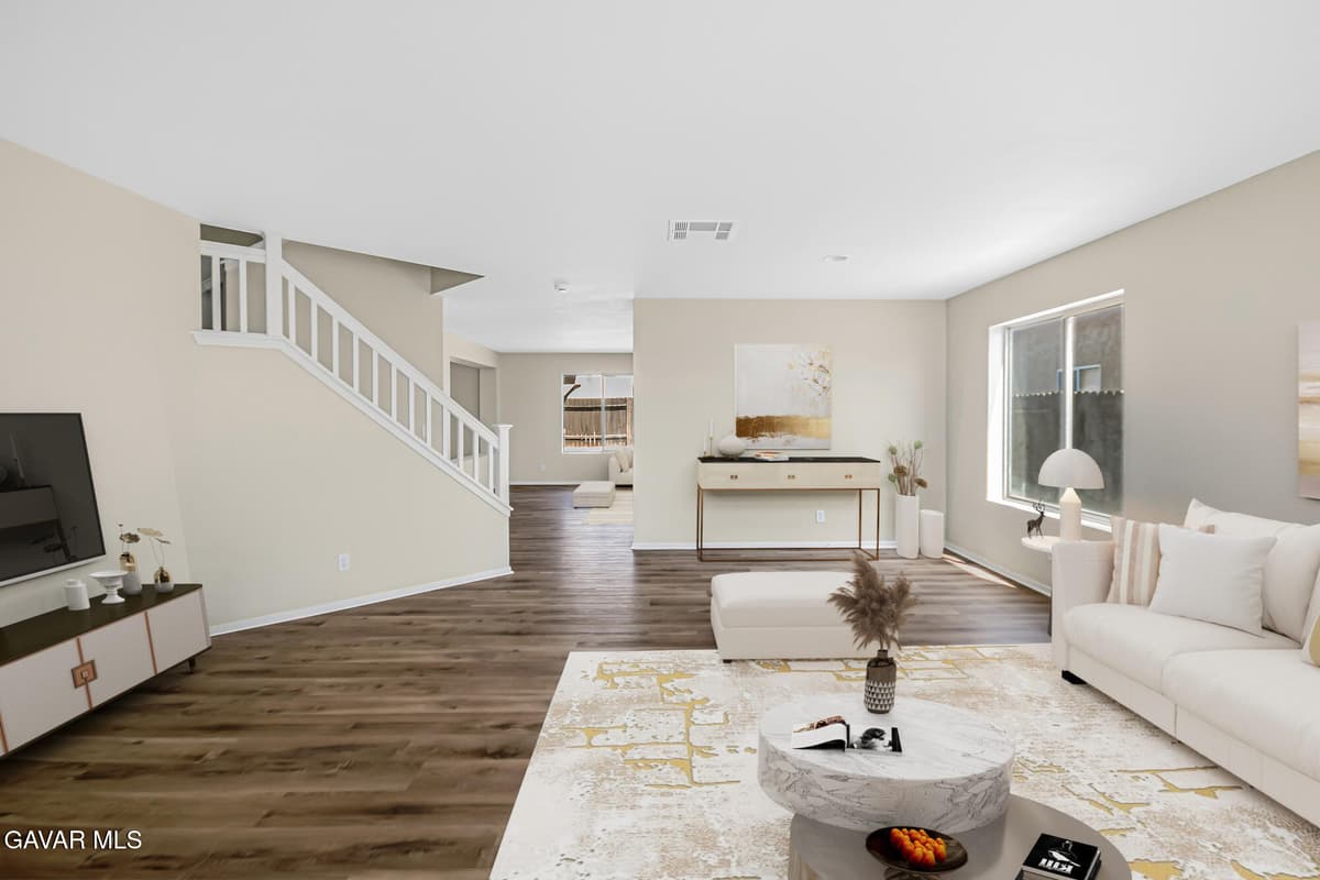 2116 Knollwood Court — photo 2