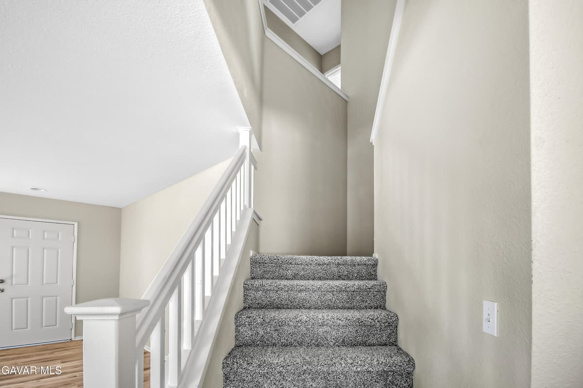 2116 Knollwood Court — photo 7