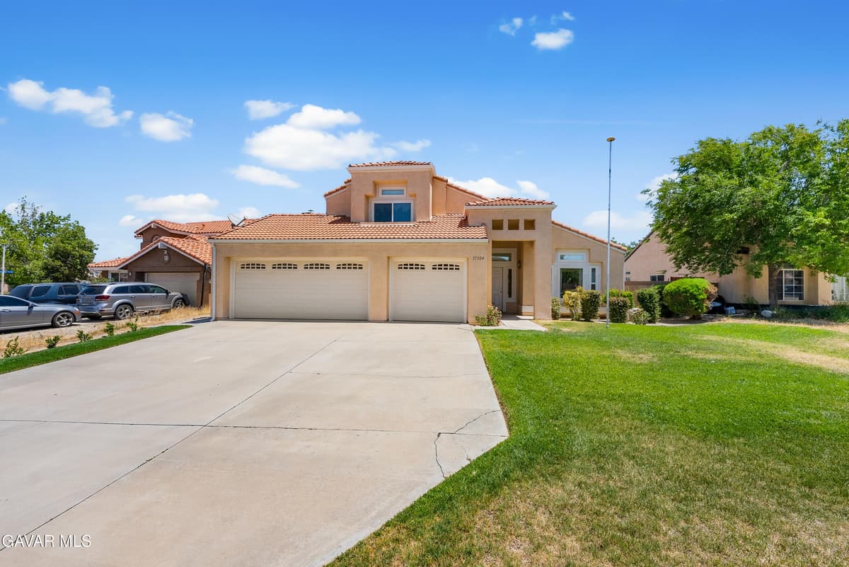 37304 Carousel Circle
