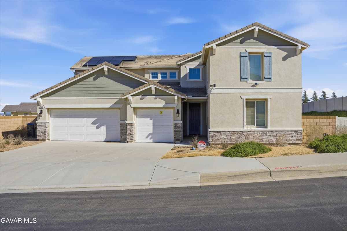 41638 Cielo Vista Drive — photo 2