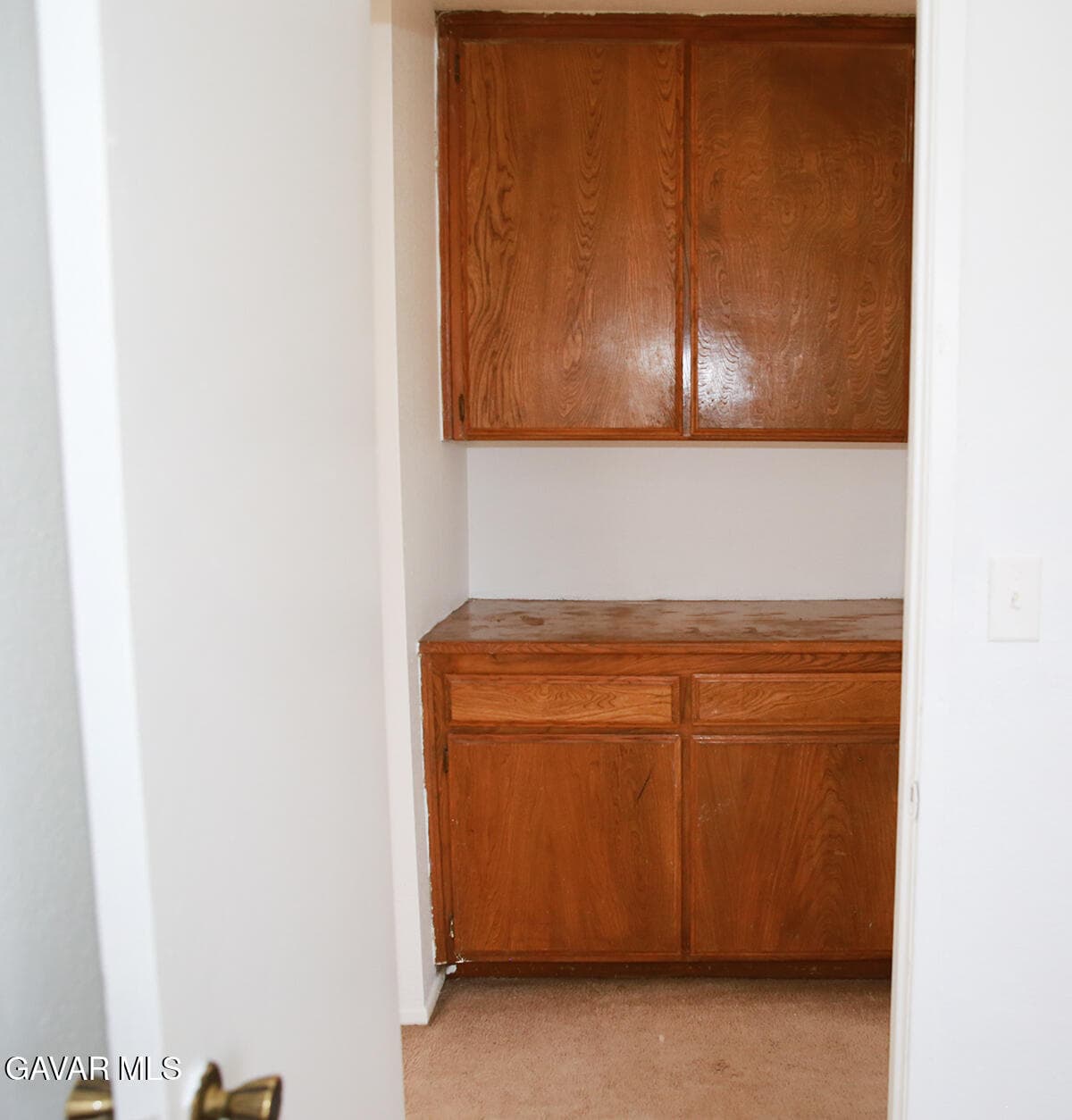 567 E Avenue J9 — photo 8