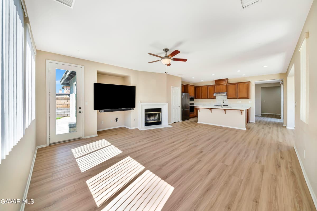 43857 Tahoe Way — photo 7