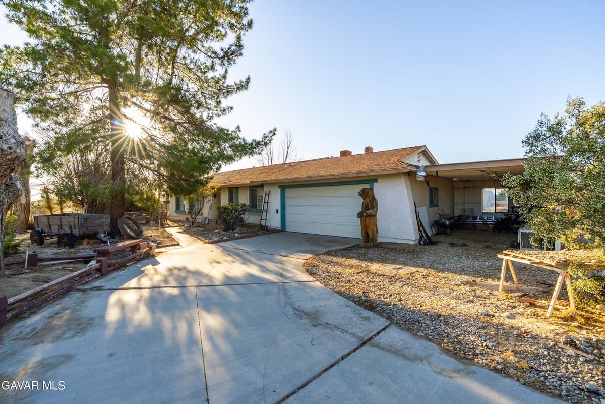 20539 E Avenue R — photo 6