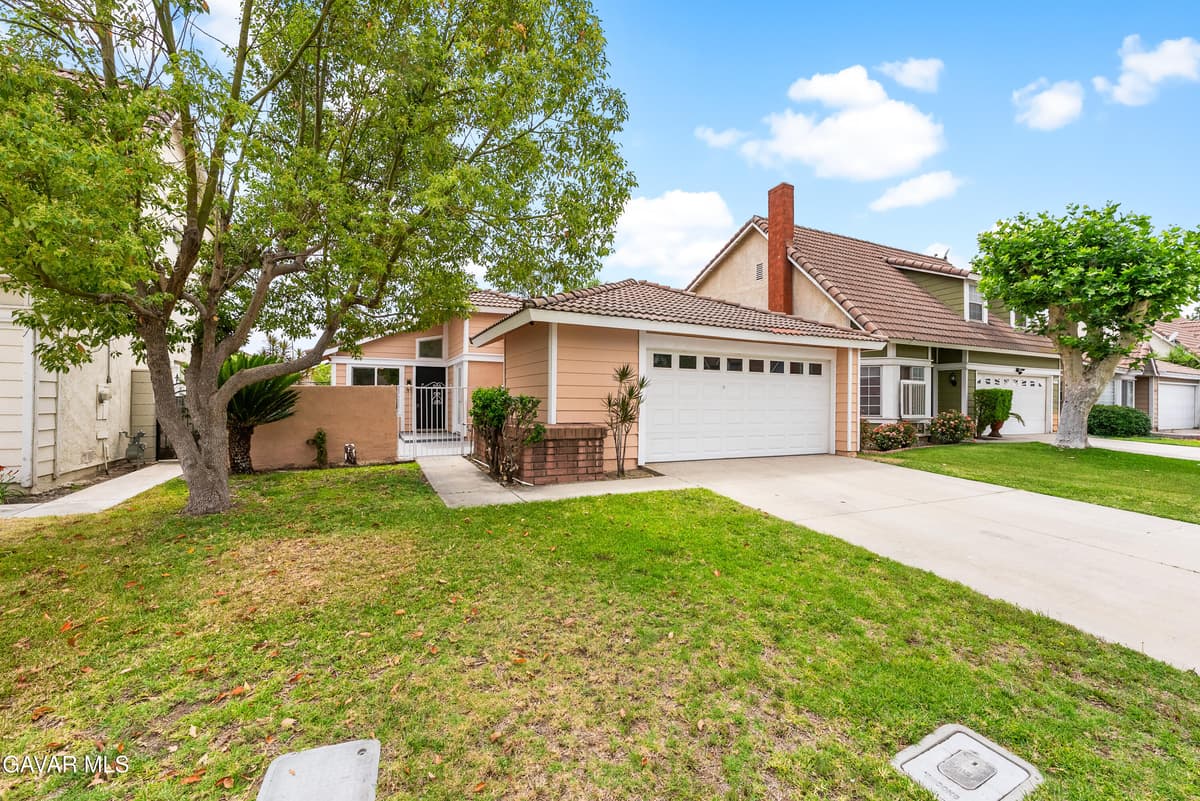 11966 Rancherias Drive