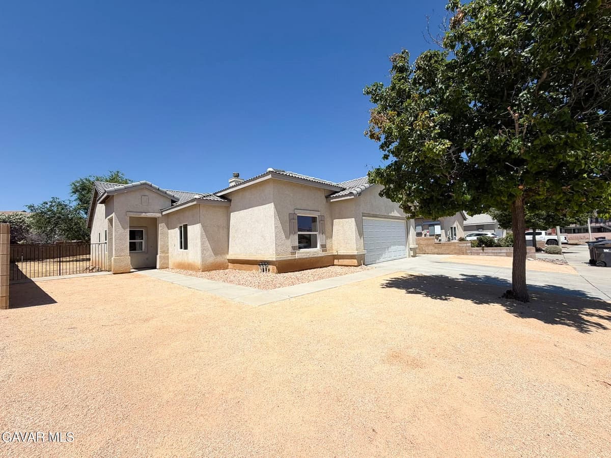 44115 Greentree Court