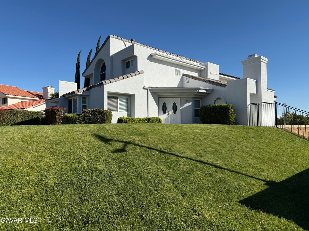 5311 Windcrest Court