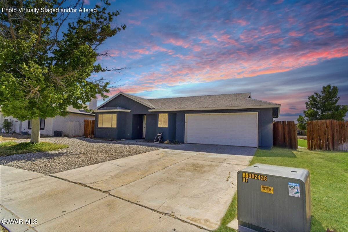 2313 Thistle Street