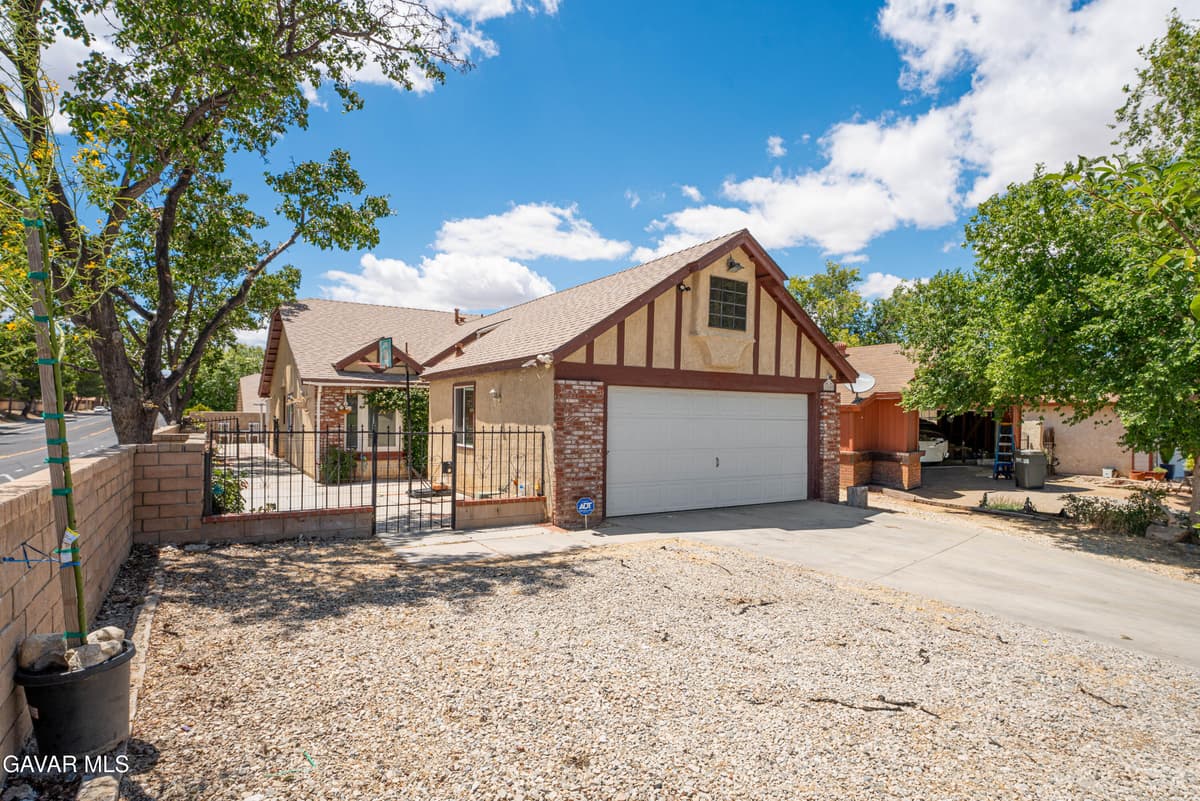 37603 Melton Avenue