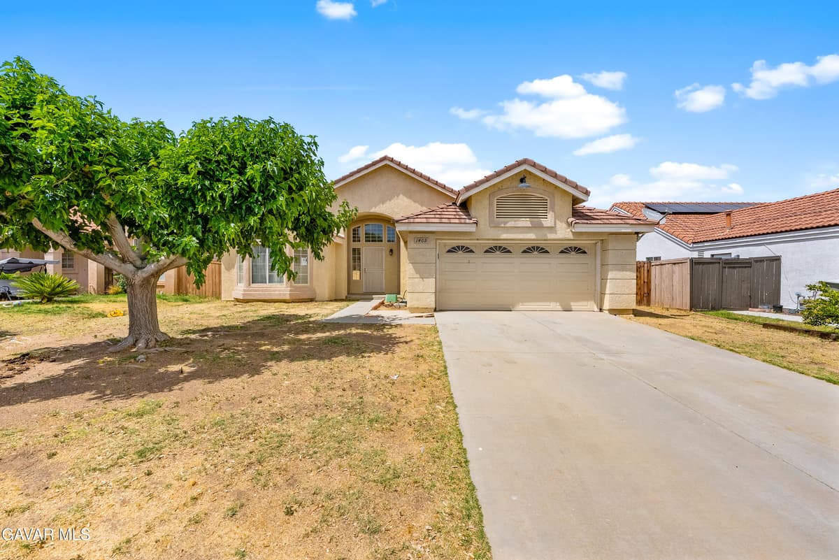 1409 Birchtree Court
