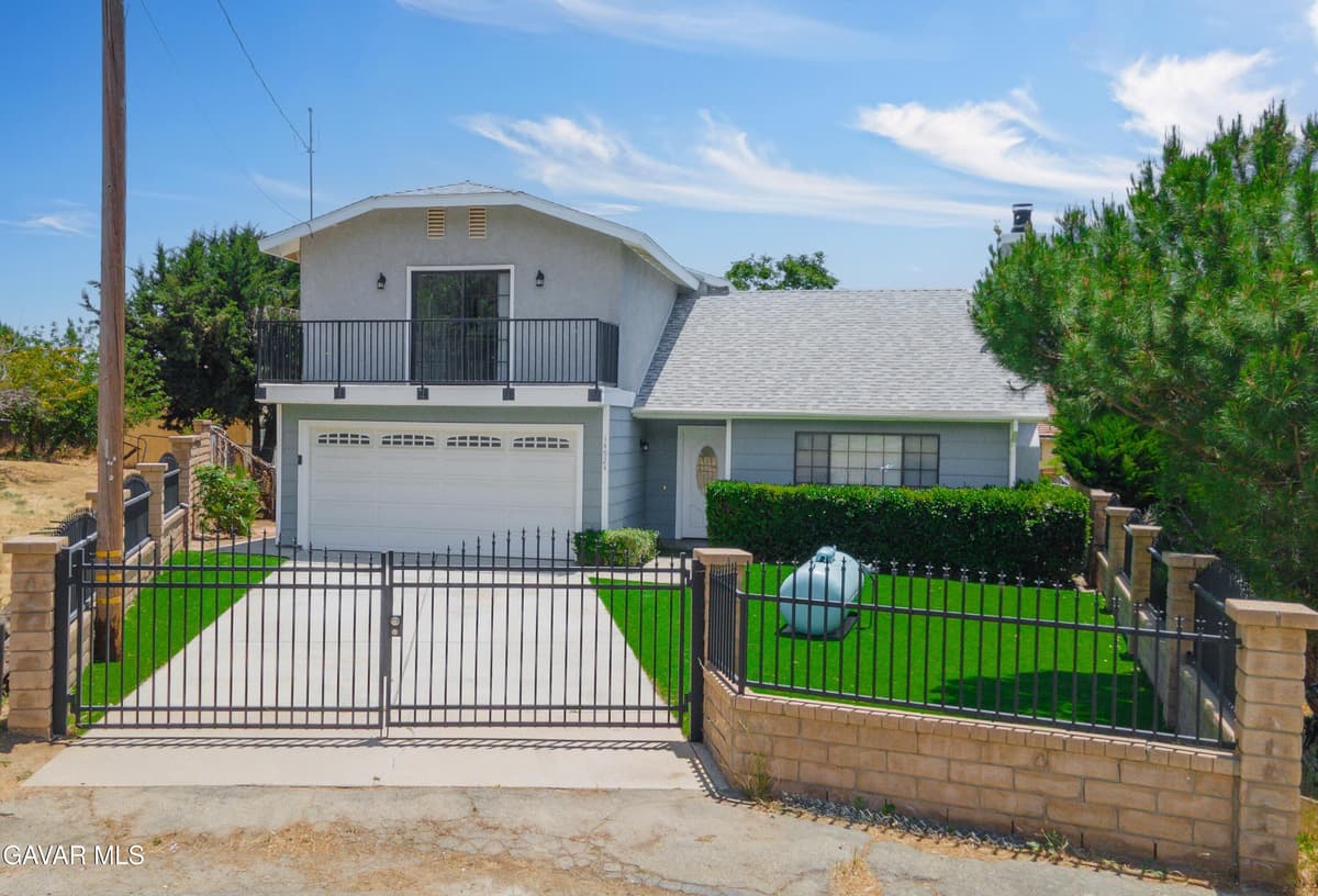 14924 Sunnydale Drive