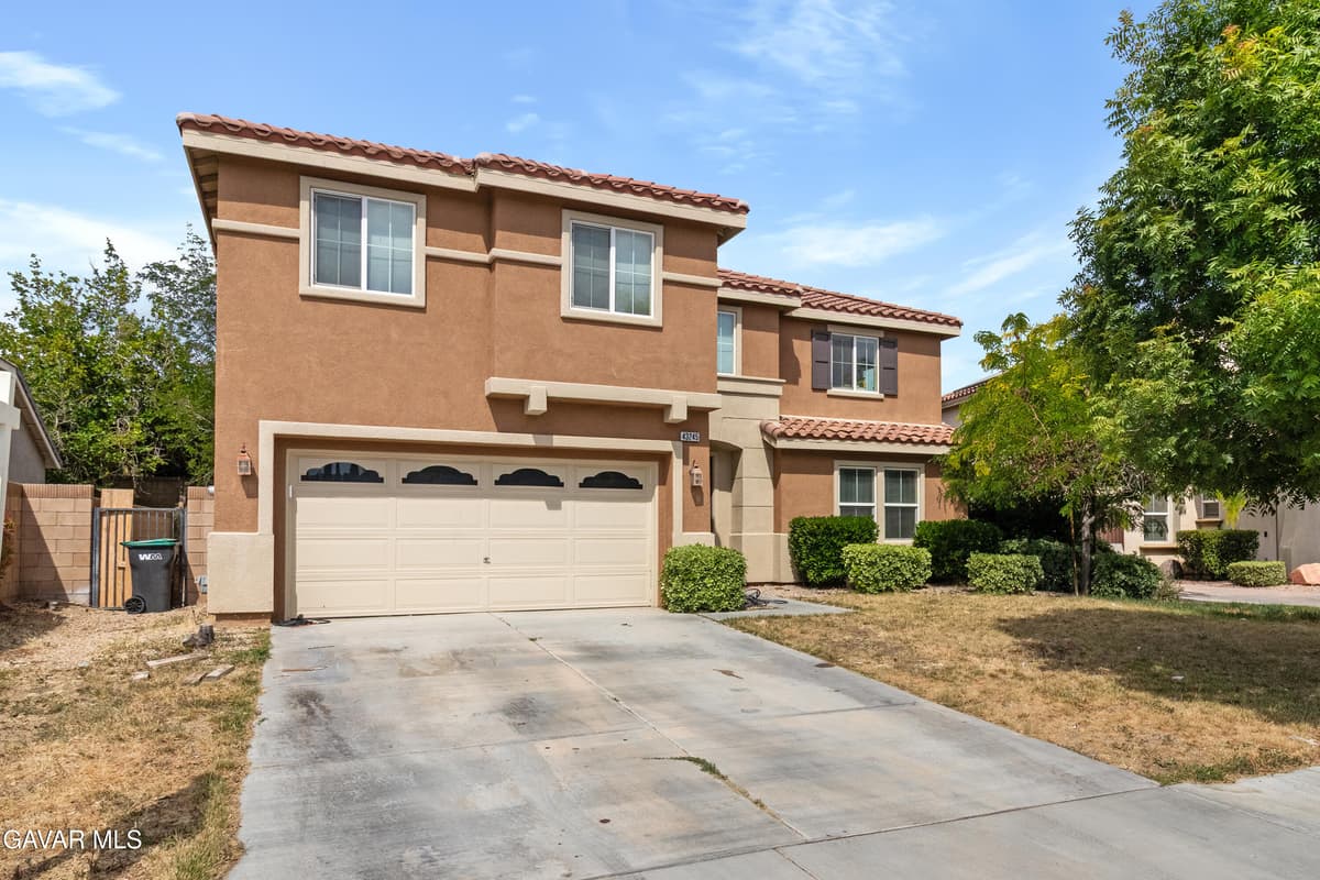 43245 Sunny Lane