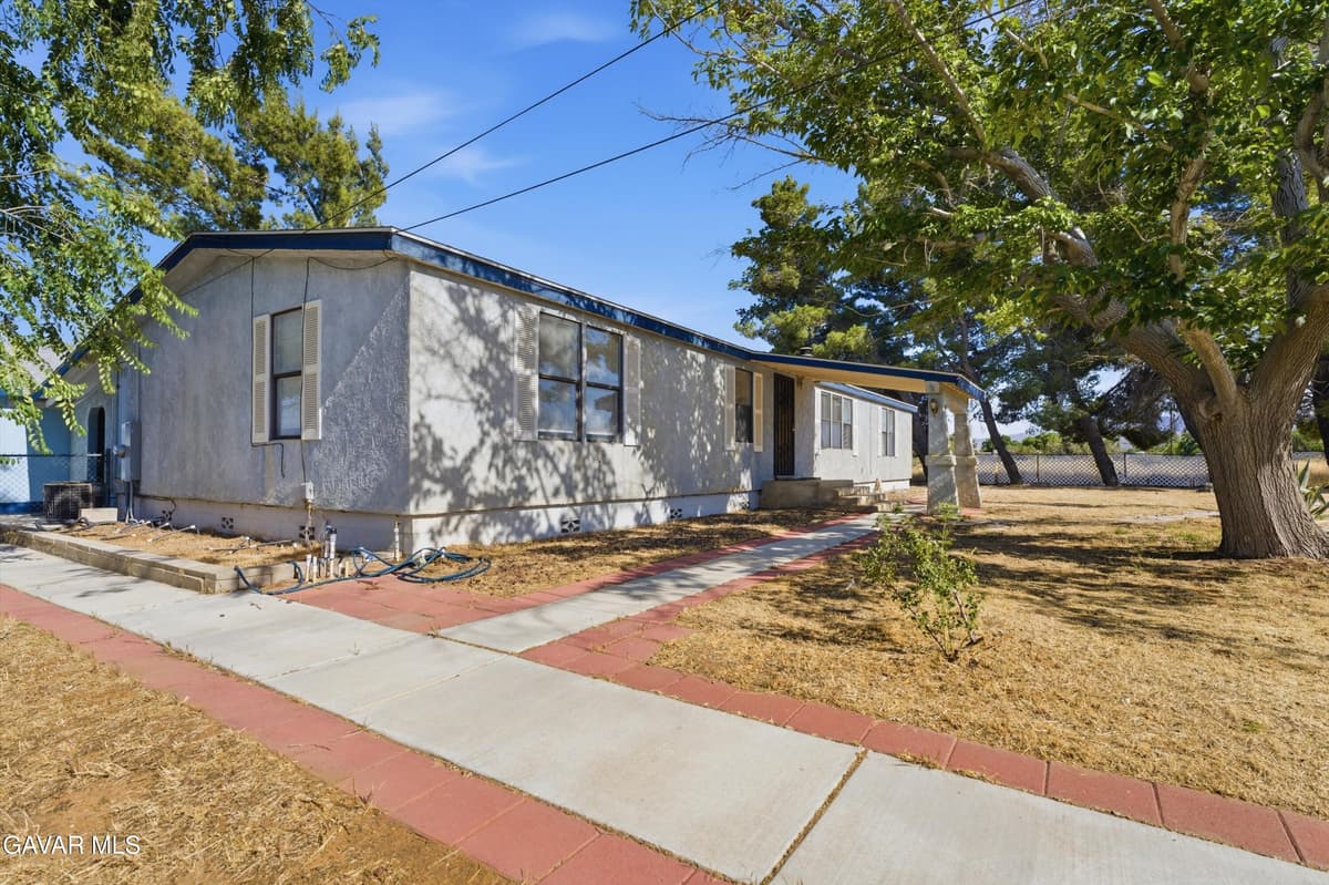 43300 W 43rd Street