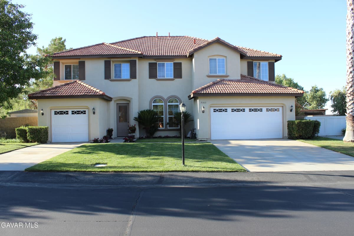 5163 Vista Drive