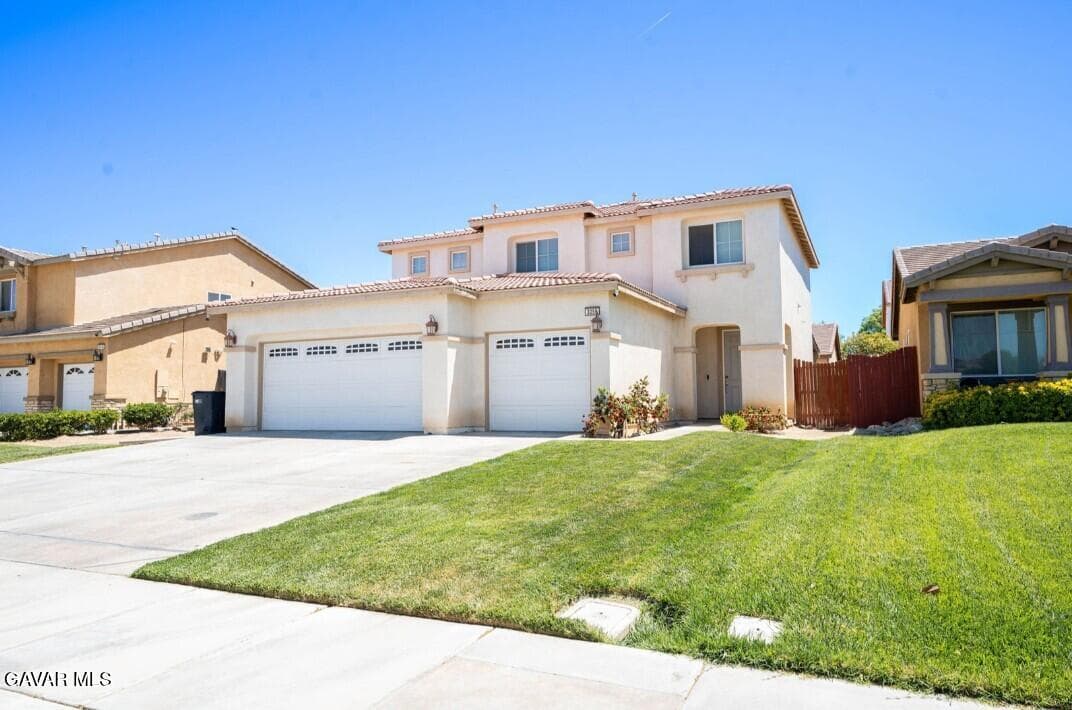 3056 Janine Avenue