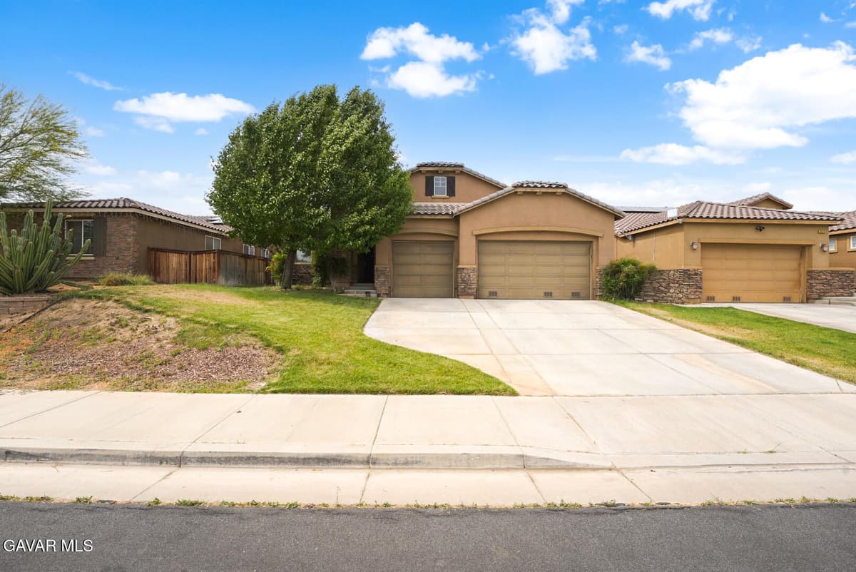 3419 Arrowhead Court