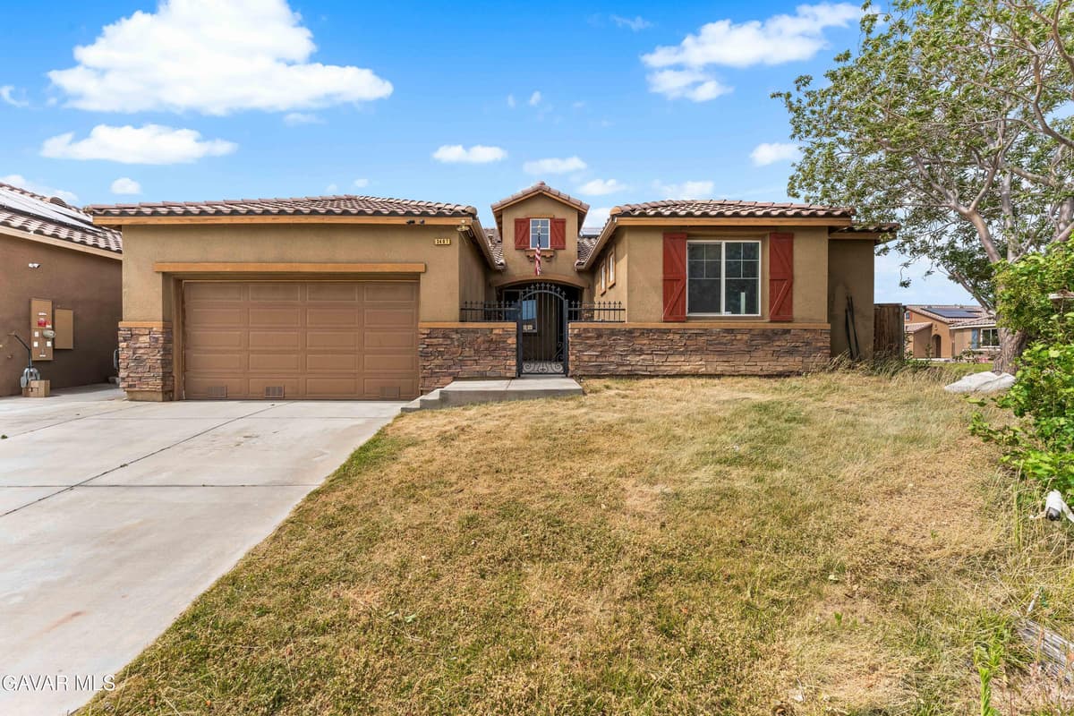 3407 Arrowhead Court