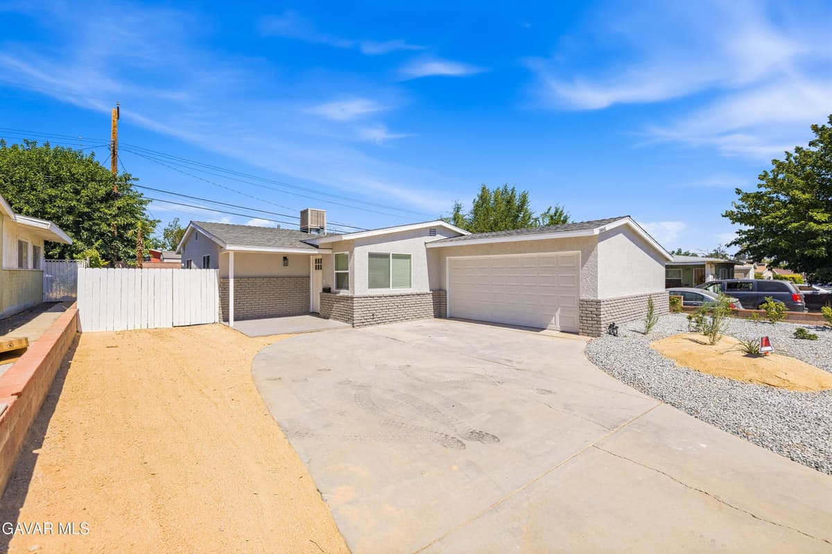 38845 Juniper Tree Road