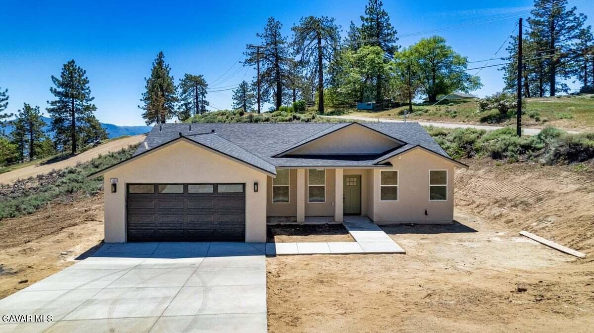 27400 Stirrup Way
