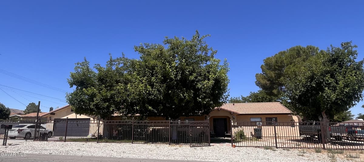 35335 E 89th Street