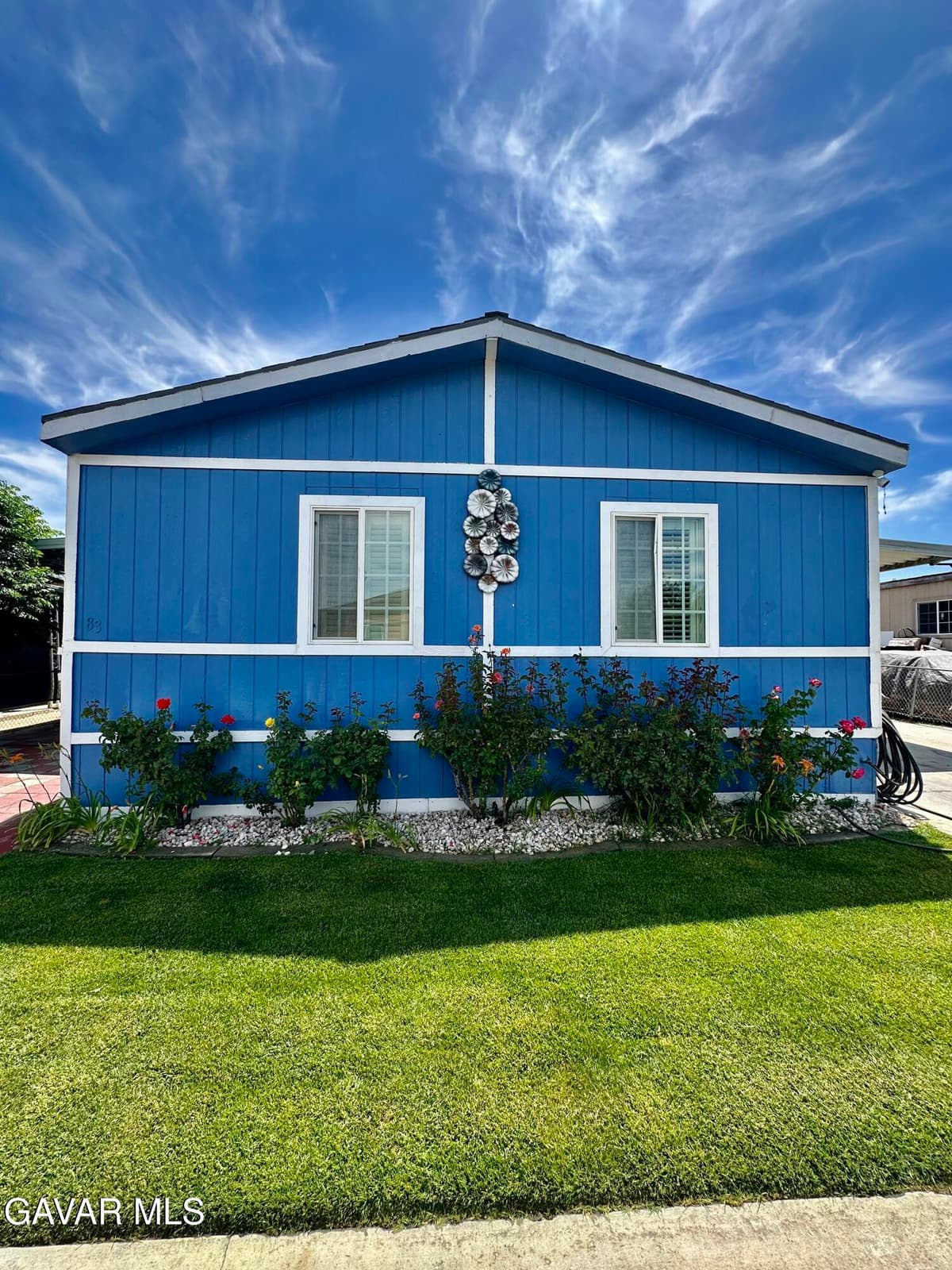 1717 E Avenue I
