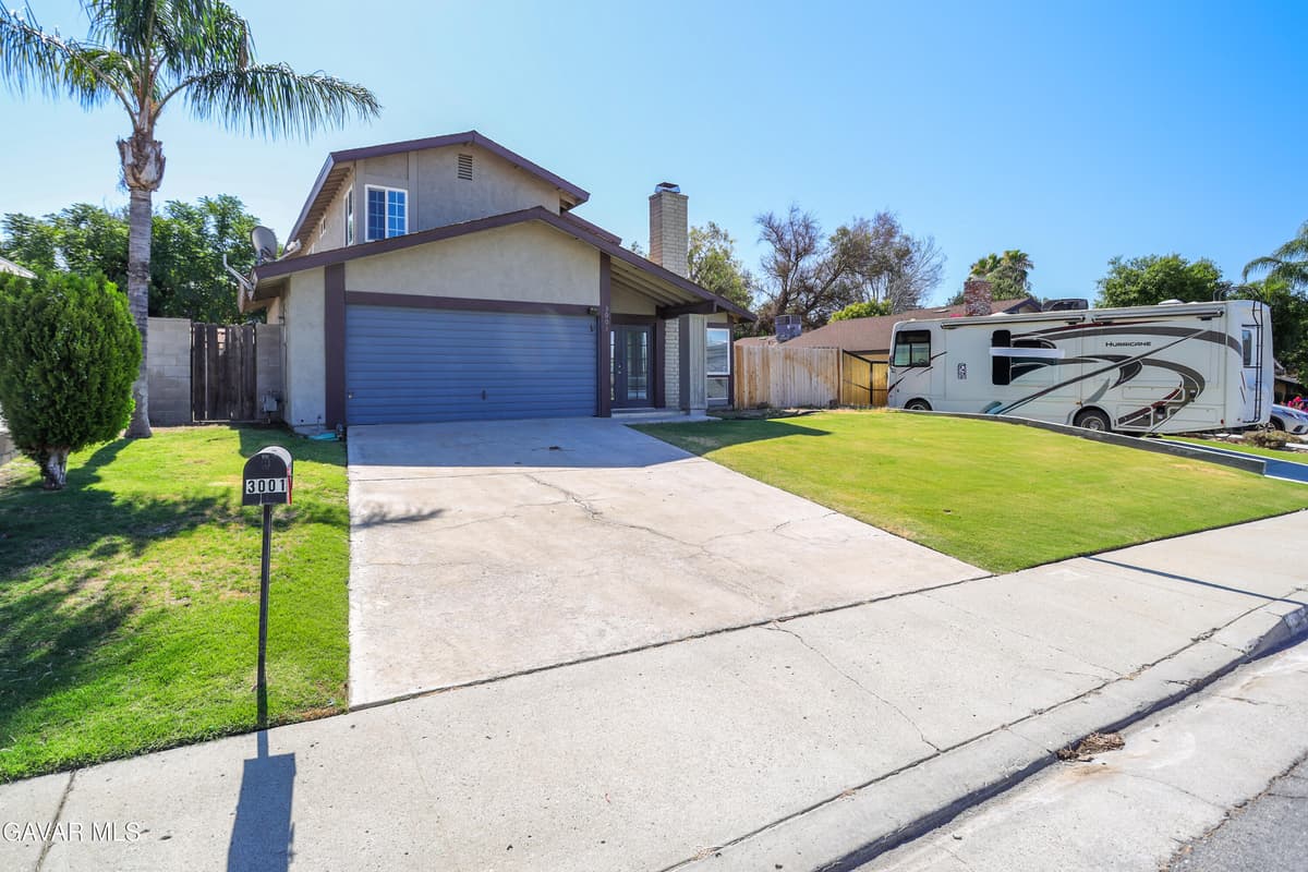 3001 Catalina Drive