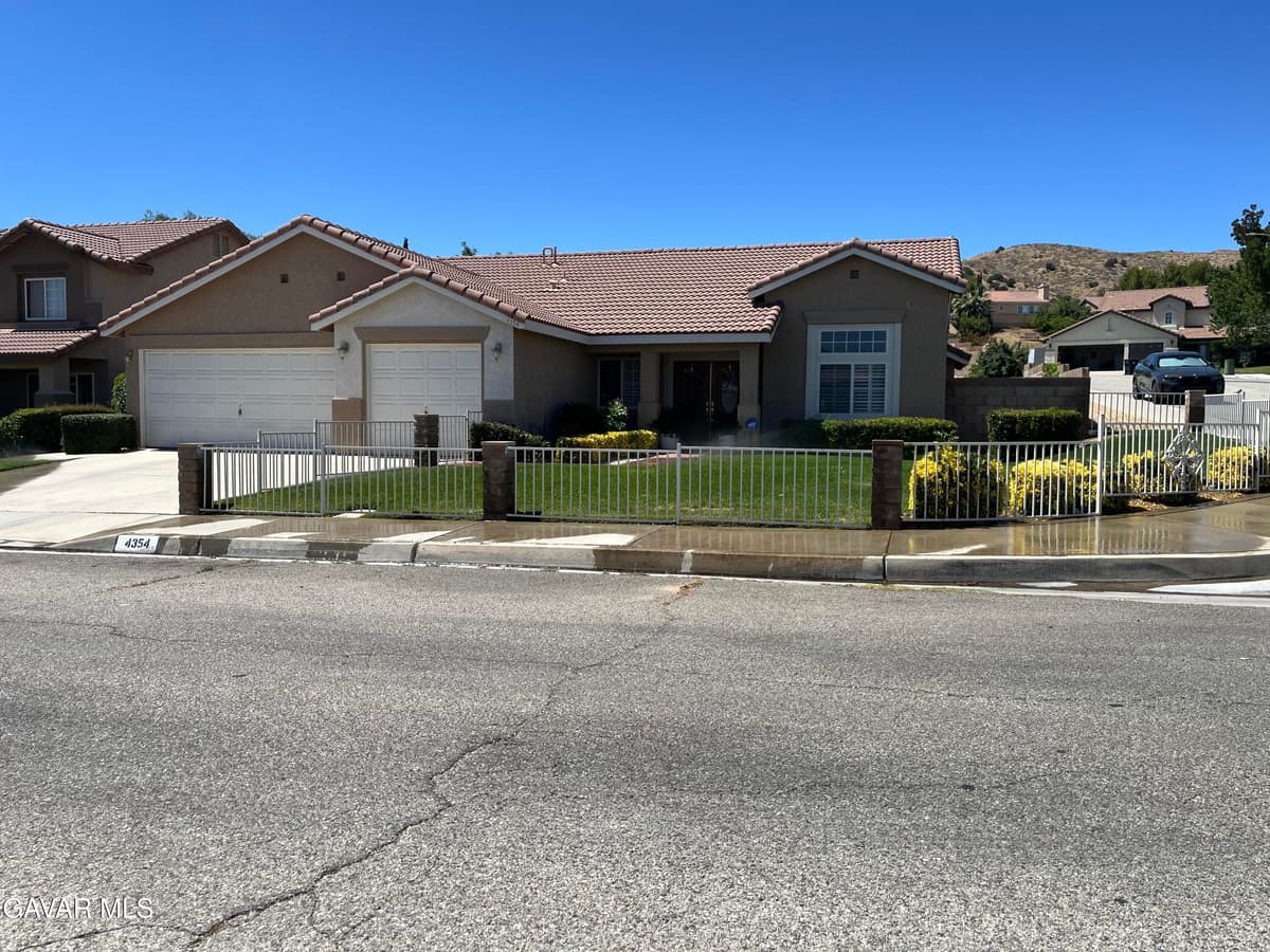 4354 Sungate Drive
